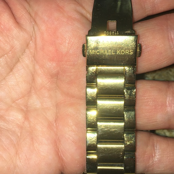 MIchael Kors ladies watch main image 4